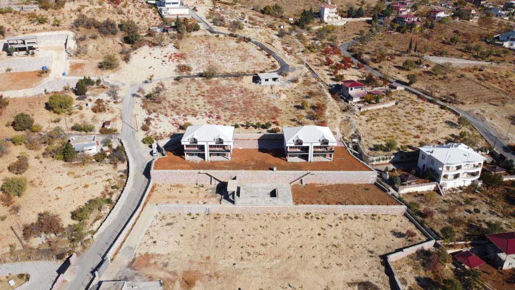 Kahramanmaraş’ta her ayrıntısına özenle çalıştığımız yapımı devam eden villa projemiz.